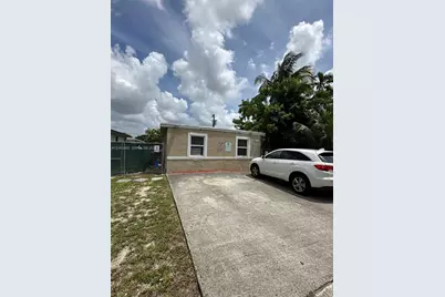 728 SW 6th St #2, Dania Beach, FL 33004 - Photo 34
