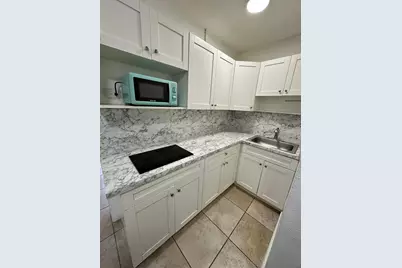 728 SW 6th St #2, Dania Beach, FL 33004 - Photo 14