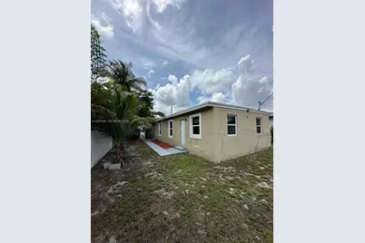 728 SW 6th St #2, Dania Beach, FL 33004 - Photo 26