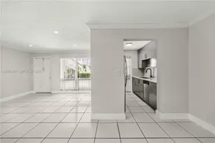 5450 Hollywood Blvd, Hollywood, FL 33021 - Photo 1