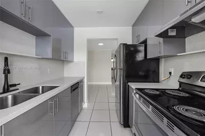 5450 Hollywood Blvd #107, Hollywood, FL 33021 - Photo 4