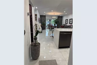 250 NE 20th St #2110, Boca Raton, FL 33431 - Photo 10