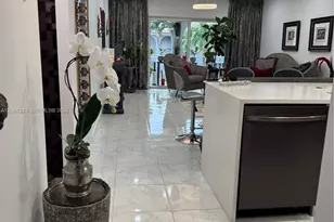 250 NE 20th St, Boca Raton, FL 33431 - Photo 10