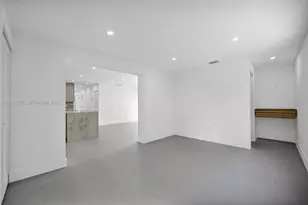 19301 NW 52nd Ave, Miami Gardens, FL 33055 - Photo 22