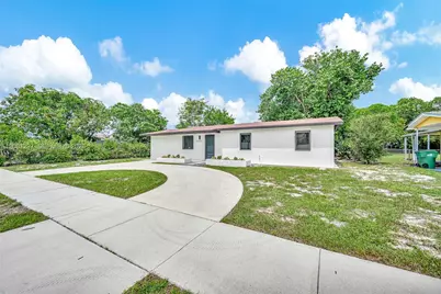 19301 NW 52nd Ave, Miami Gardens, FL 33055 - Photo 2