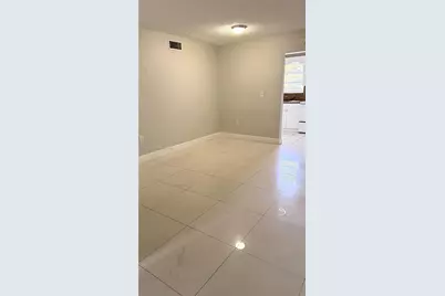 5100 W Flagler St #204, Miami, FL 33134 - Photo 4