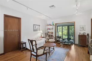 4152 Battersea Rd, Miami, FL 33133 - Photo 10
