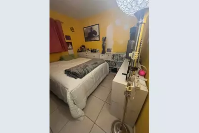 240 NE 23rd Ct, Pompano Beach, FL 33060 - Photo 18