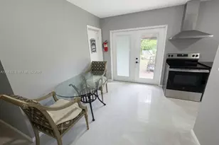 240 NE 23rd Ct, Pompano Beach, FL 33060 - Photo 6