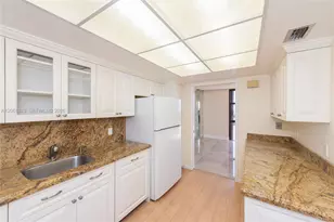 600 Biltmore Way, Coral Gables, FL 33134 - Photo 14