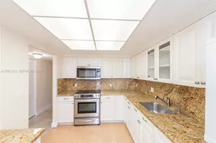 600 Biltmore Way, Coral Gables, FL 33134 - Photo 12