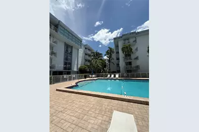 1801 S Treasure Dr #115, North Bay Village, FL 33141 - Photo 8