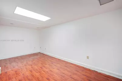 13499 Biscayne Blvd #CUM1, North Miami, FL 33181 - Photo 12