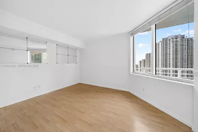 325 S Biscayne Blvd #2219, Miami, FL 33131 - Photo 20