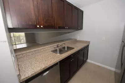 8550 N Sherman Cir #303, Miramar, FL 33025 - Photo 12