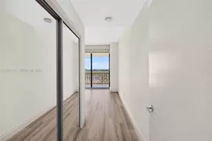 2000 Island Blvd, Aventura, FL 33160 - Photo 32