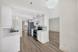 2000 Island Blvd, Aventura, FL 33160 - Photo 18