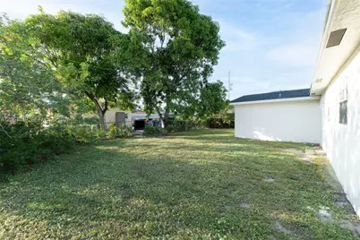 2641 NW 44th Ave #0, Lauderhill, FL 33313 - Photo 18