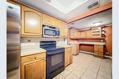 1800 NE 114th St #1508, Miami, FL 33181 - Photo 4
