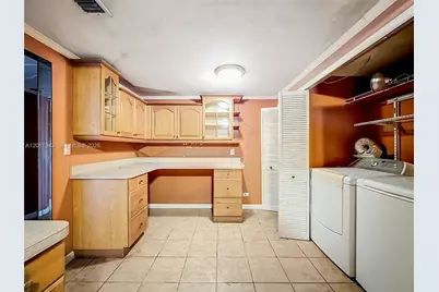 1800 NE 114th St #1508, Miami, FL 33181 - Photo 6