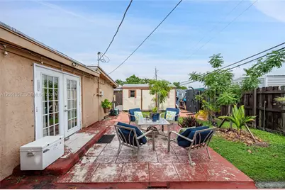 11451 SW 43rd St, Miami, FL 33165 - Photo 6