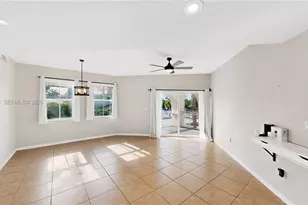 11401 NW 89th St, Doral, FL 33178 - Photo 8
