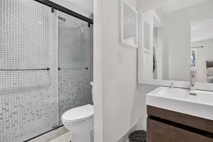 9381 NW 35th Pl, Sunrise, FL 33351 - Photo 24