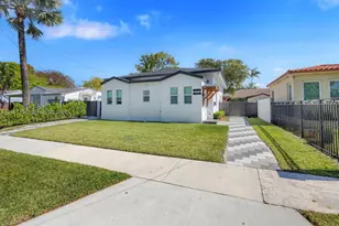 2426 SW 25th St, Miami, FL 33133 - Photo 1