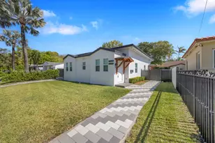 2426 SW 25th St, Miami, FL 33133 - Photo 2