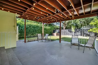 1015 Cortez St, Coral Gables, FL 33134 - Photo 34