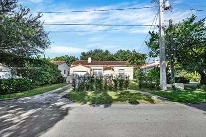 1015 Cortez St, Coral Gables, FL 33134 - Photo 54