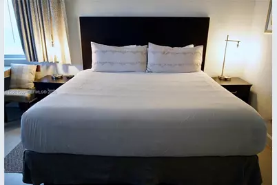 19201 Collins Ave #726, Sunny Isles Beach, FL 33160 - Photo 4