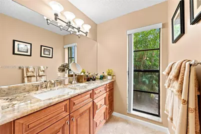 866 NW 110th Ave, Coral Springs, FL 33071 - Photo 24