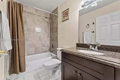 4044 Eastridge Cir, Deerfield Beach, FL 33064 - Photo 18