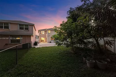 4044 Eastridge Cir, Deerfield Beach, FL 33064 - Photo 10