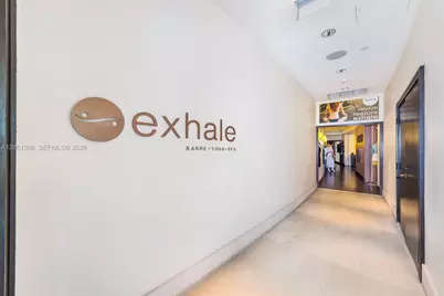 200 Biscayne Boulevard Way #4409, Miami, FL 33131 - Photo 22
