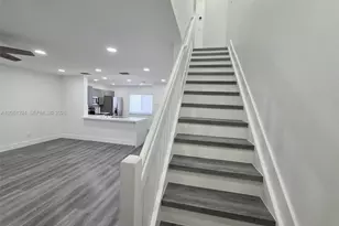20808 NW 1st St, Pembroke Pines, FL 33029 - Photo 22