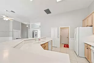 4025 SW Chablis St SW, Vero Beach, FL 32968 - Photo 16