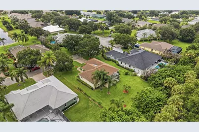4025 SW Chablis St SW, Vero Beach, FL 32968 - Photo 40