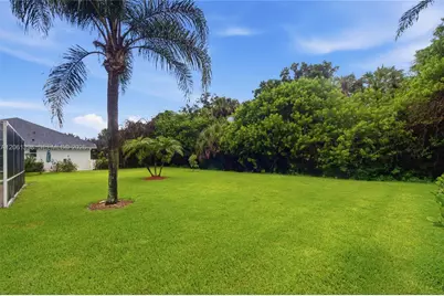 4025 SW Chablis St SW, Vero Beach, FL 32968 - Photo 38