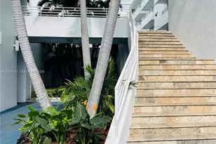 7800 Collins Ave, Miami Beach, FL 33141 - Photo 50
