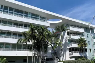 7800 Collins Ave, Miami Beach, FL 33141 - Photo 36