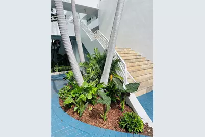 7800 Collins Ave #309, Miami Beach, FL 33141 - Photo 48