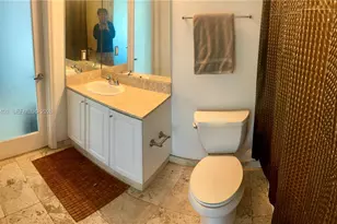 7800 Collins Ave, Miami Beach, FL 33141 - Photo 26