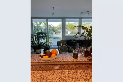 7800 Collins Ave #309, Miami Beach, FL 33141 - Photo 18