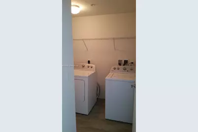 999 SW 1st Ave #2511, Miami, FL 33130 - Photo 10