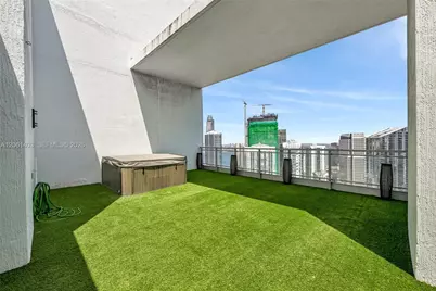 90 SW 3rd St #PH-17, Miami, FL 33130 - Photo 34