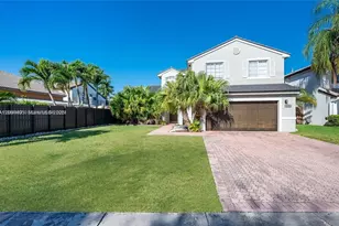 8356 SW 158th Ave, Miami, FL 33193 - Photo 2
