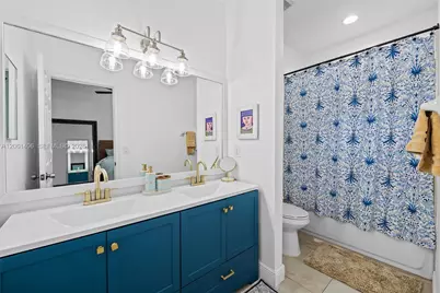 5577 Monte Carlo Pl, Margate, FL 33068 - Photo 12