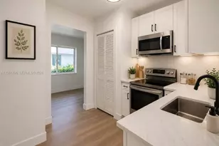 750-752 NW 52nd St, Miami, FL 33127 - Photo 10
